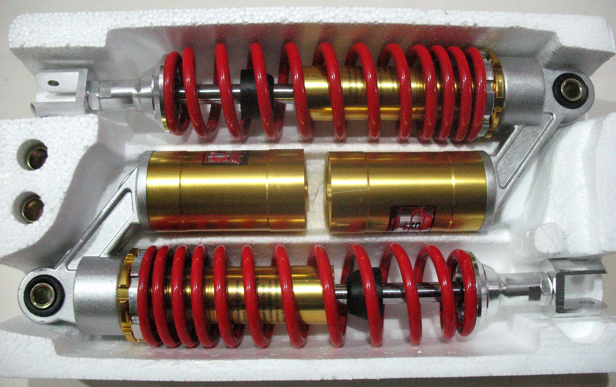 Амортизаторы (пара) универсальные 320mm, газомасляные (красные) BBC