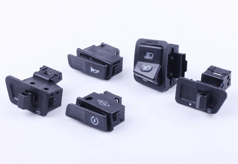 Кнопки руля (набор) 4T GY6 125/150 (5шт) AMG