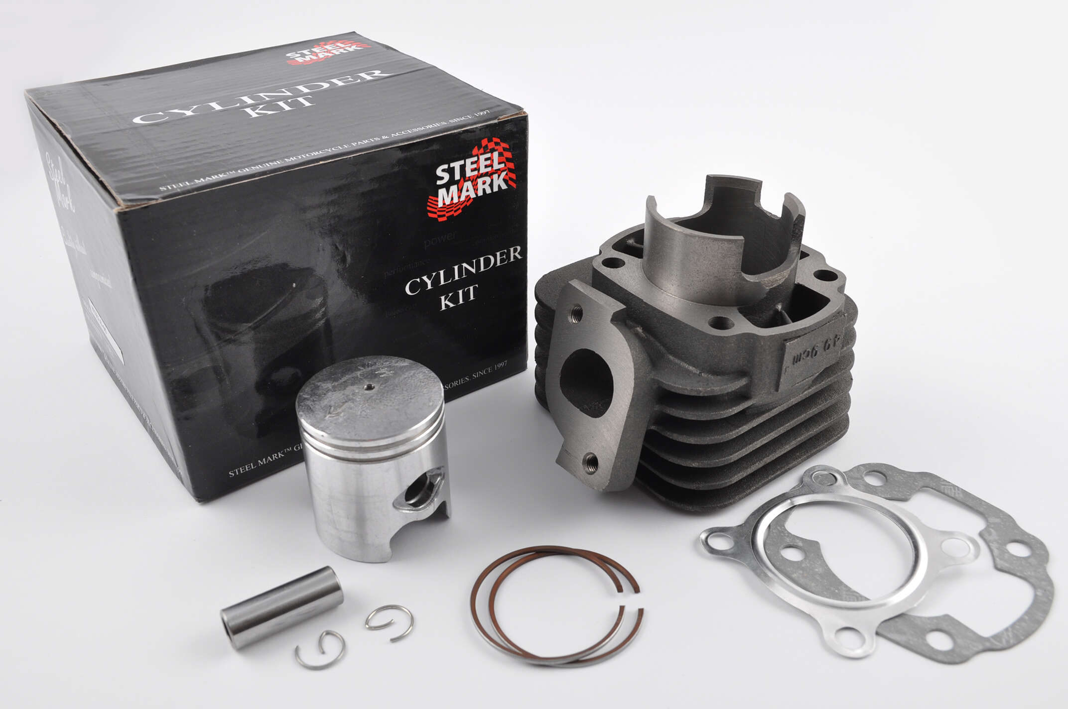 Поршневая (ЦПГ) 2T Stels 65 (Ø44, p-12, h-64) STEEL MARK