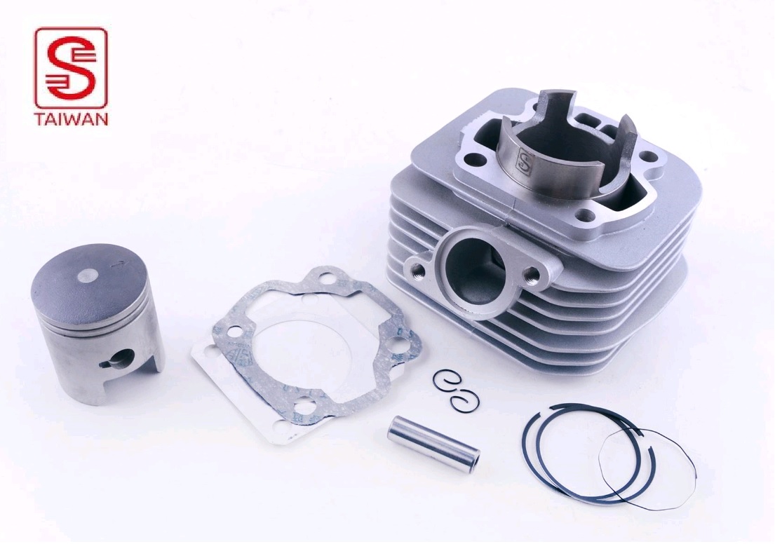 Поршневая (ЦПГ) Suzuki AD 100 (Ø52,5, p-12) SEE Taiwan NEW