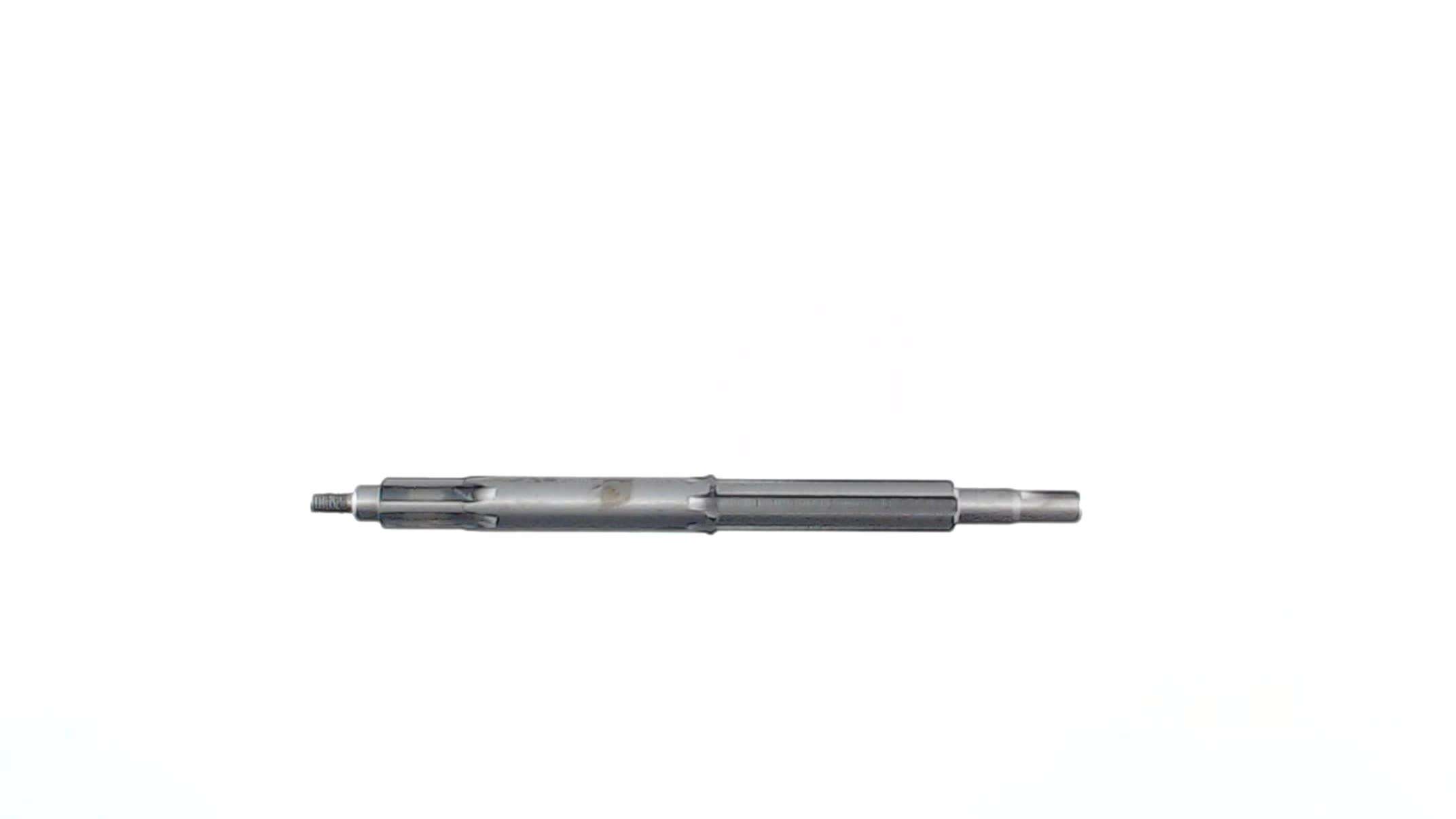 Вал главный КПП м/б 195N (12Hp) (6 шлицов, D-30, L-390mm) ST