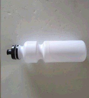 Велосипедная фляга (пластиковая, белая) (700ml) YKX