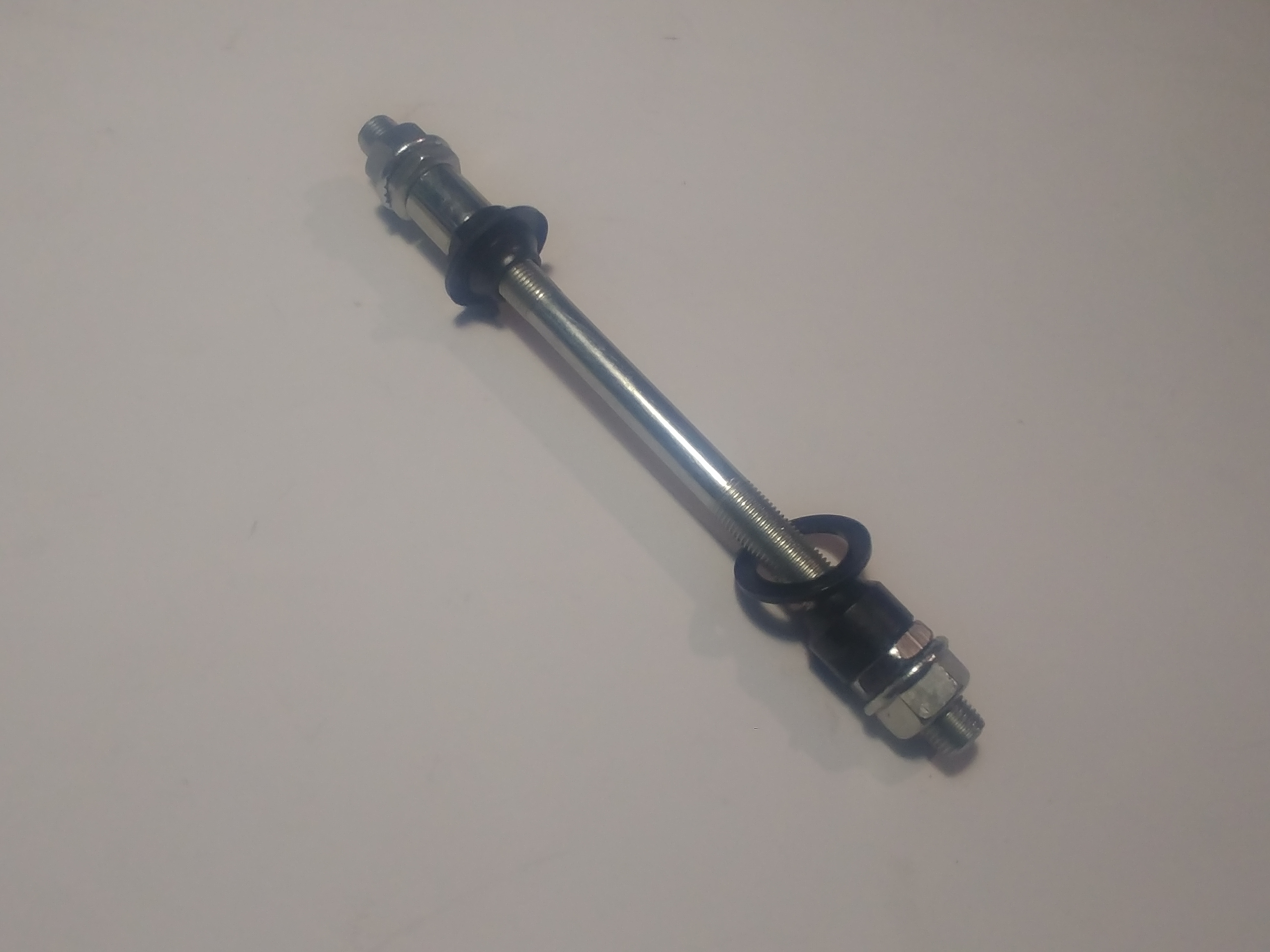 Ось колеса заднего велосипедная (L-170mm) (MTB, хром) FM