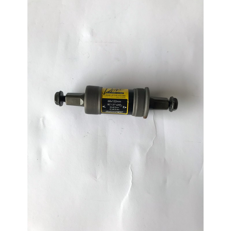 Каретка велосипедная неразборная (квадрат) (L-122mm) LASCO BBC-2