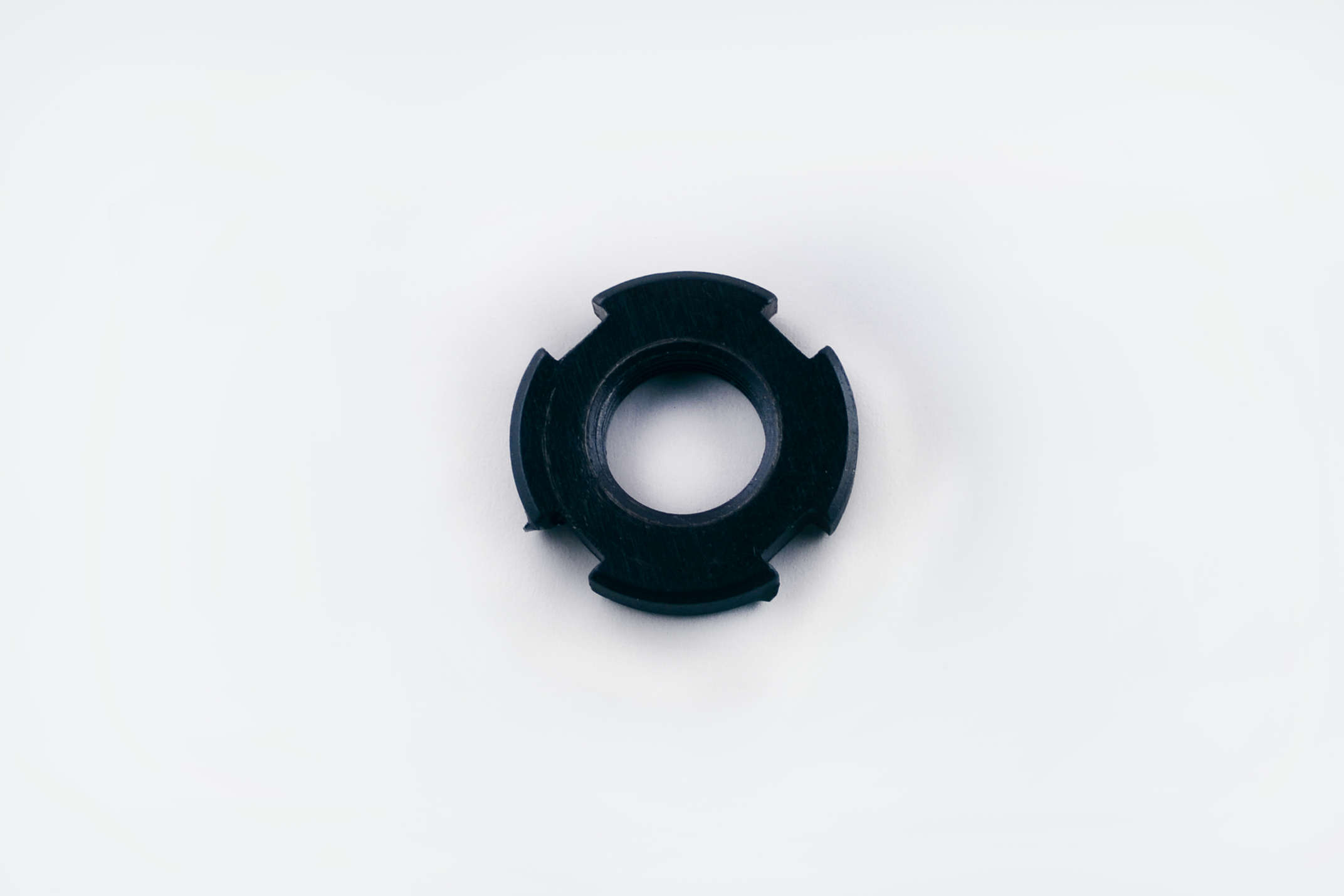 Гайка стопорная корзины сцепления Delta 125 (D=28mm, d=12.5mm) KOMATCU (mod.A)