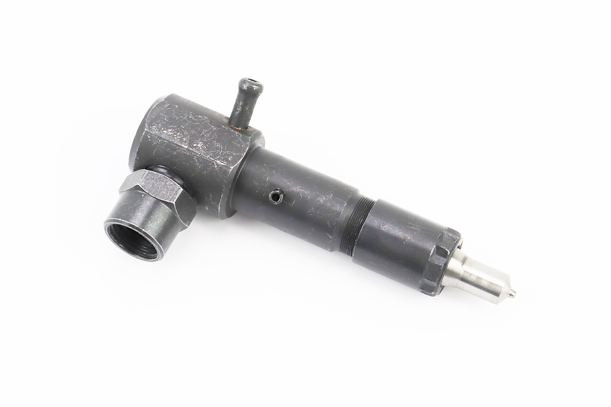 Форсунка (в сборе) м/б 186F Витязь/Кама Dрасп.-7,75mm, L-99mm KS