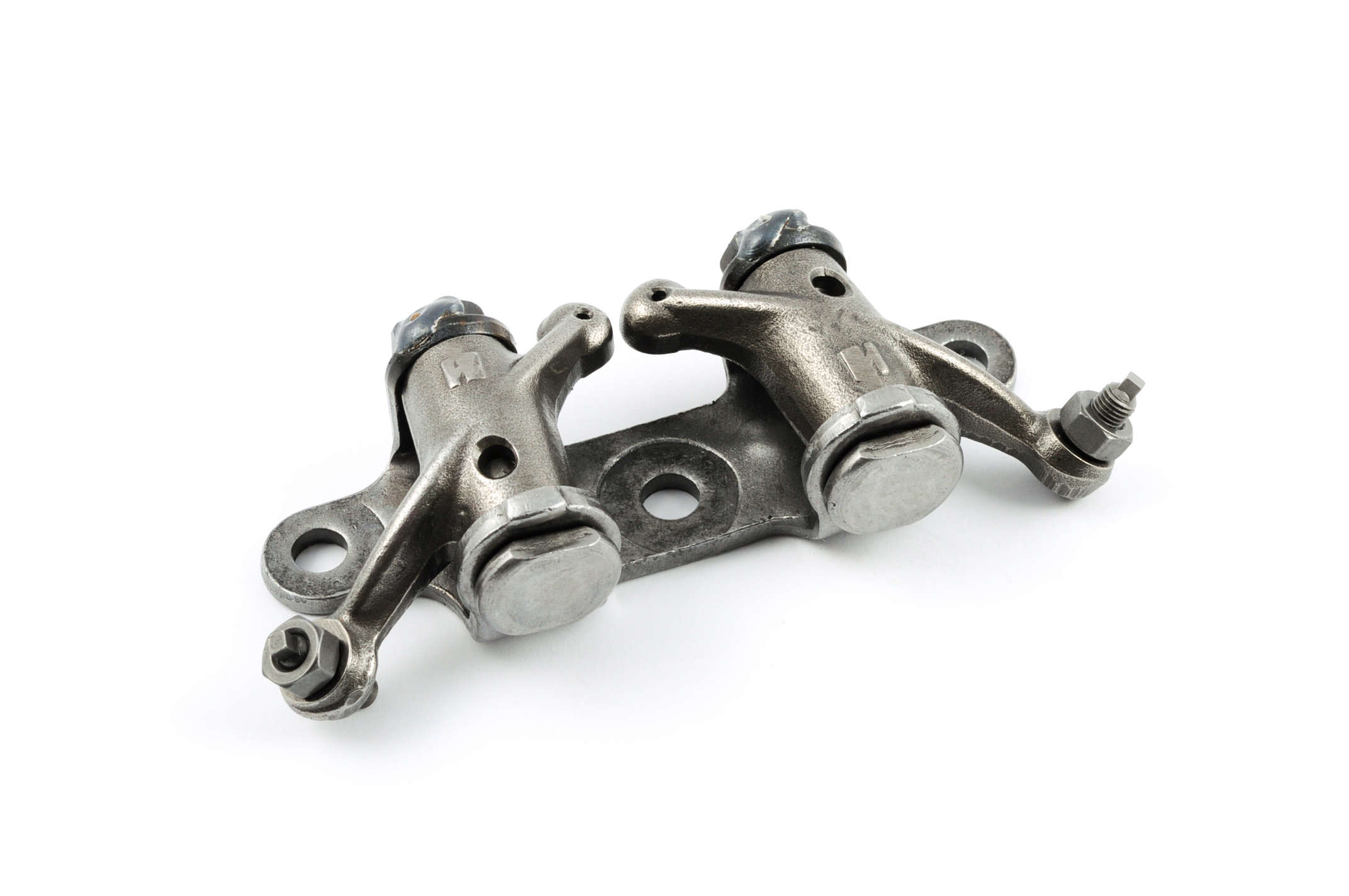 Коромысла клапанов (рокеры, пара) 4T CG125/150 (в сборе)