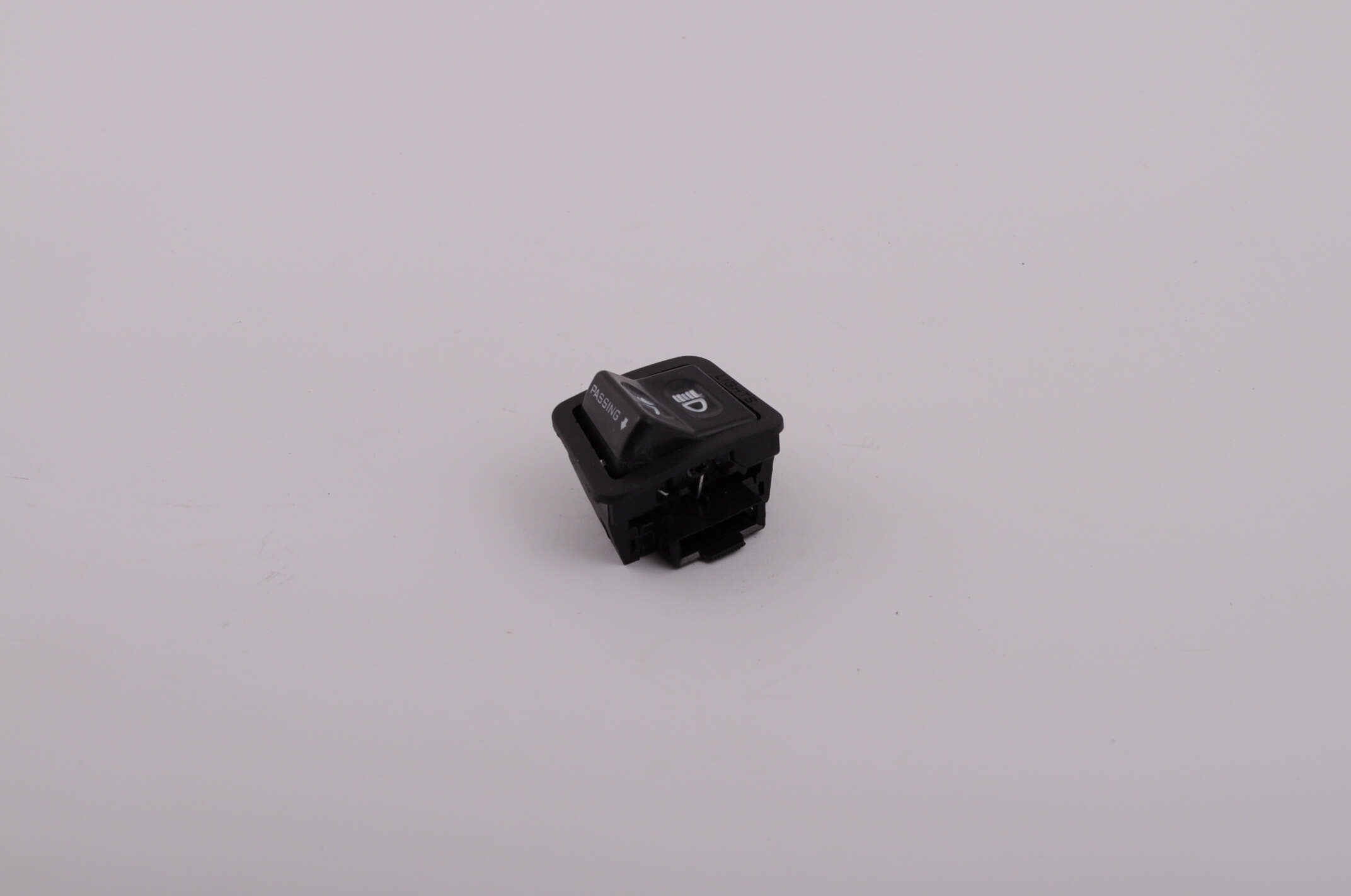Кнопка руля (переключатель фары) 4T GY6 50-150