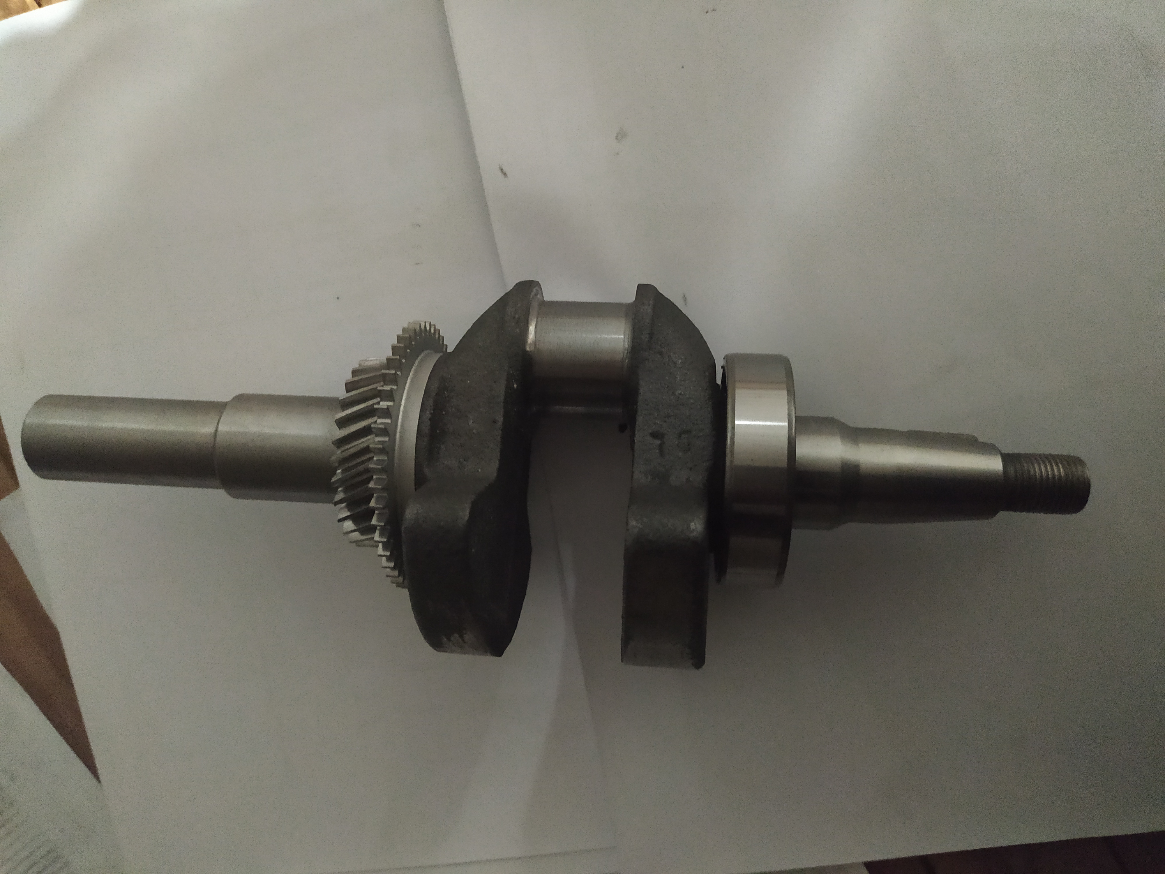 Коленвал м/б 177F (9Hp) (под шпонку, Ø25mm) (c шестернями и подшипником) UG