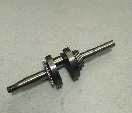 Коленвал м/б 156F (4Hp) (c шестернями) BEST