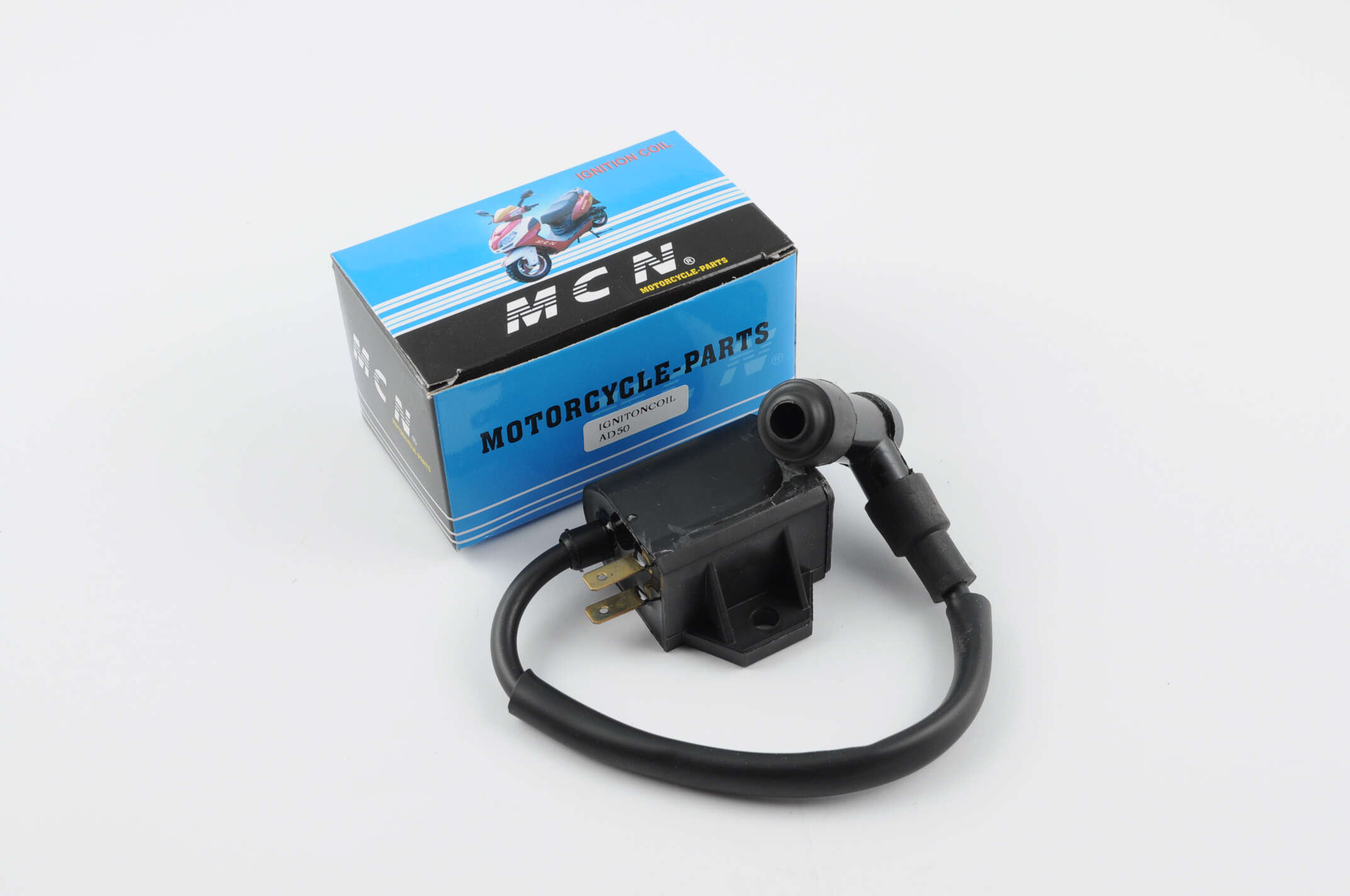 Катушка зажигания Suzuki AD50 (+ насвечник) MCN