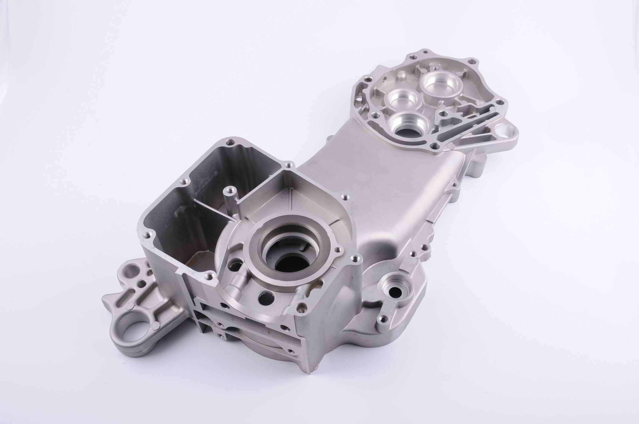 Картер 4T GY6 50 (139QMB) (левый) (10 колесо) ST
