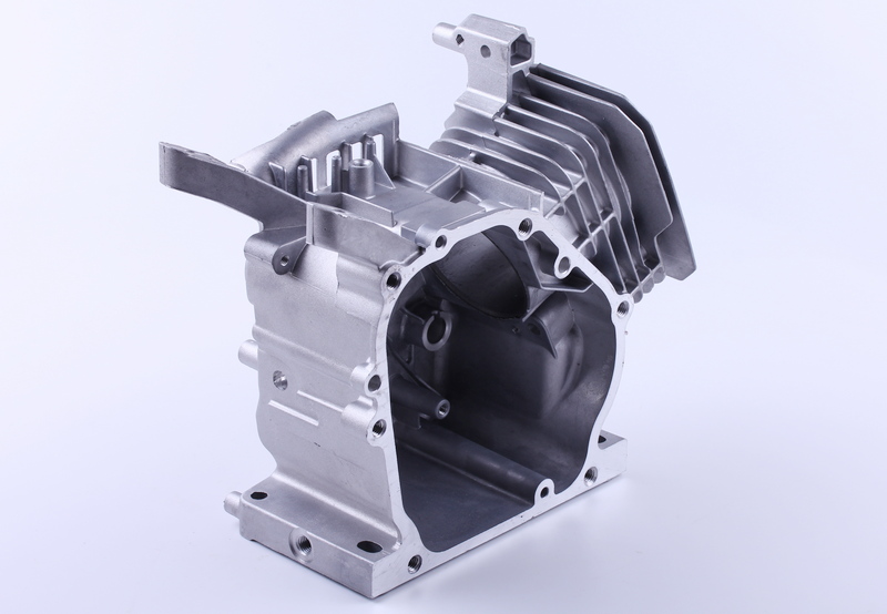 Блок двигателя м/б 168F (6,5Hp) (Ø68,00) AMG