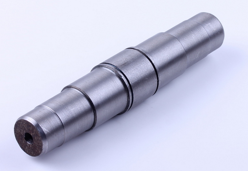 Вал дифференциала L-161 mm КПП/6 AMG