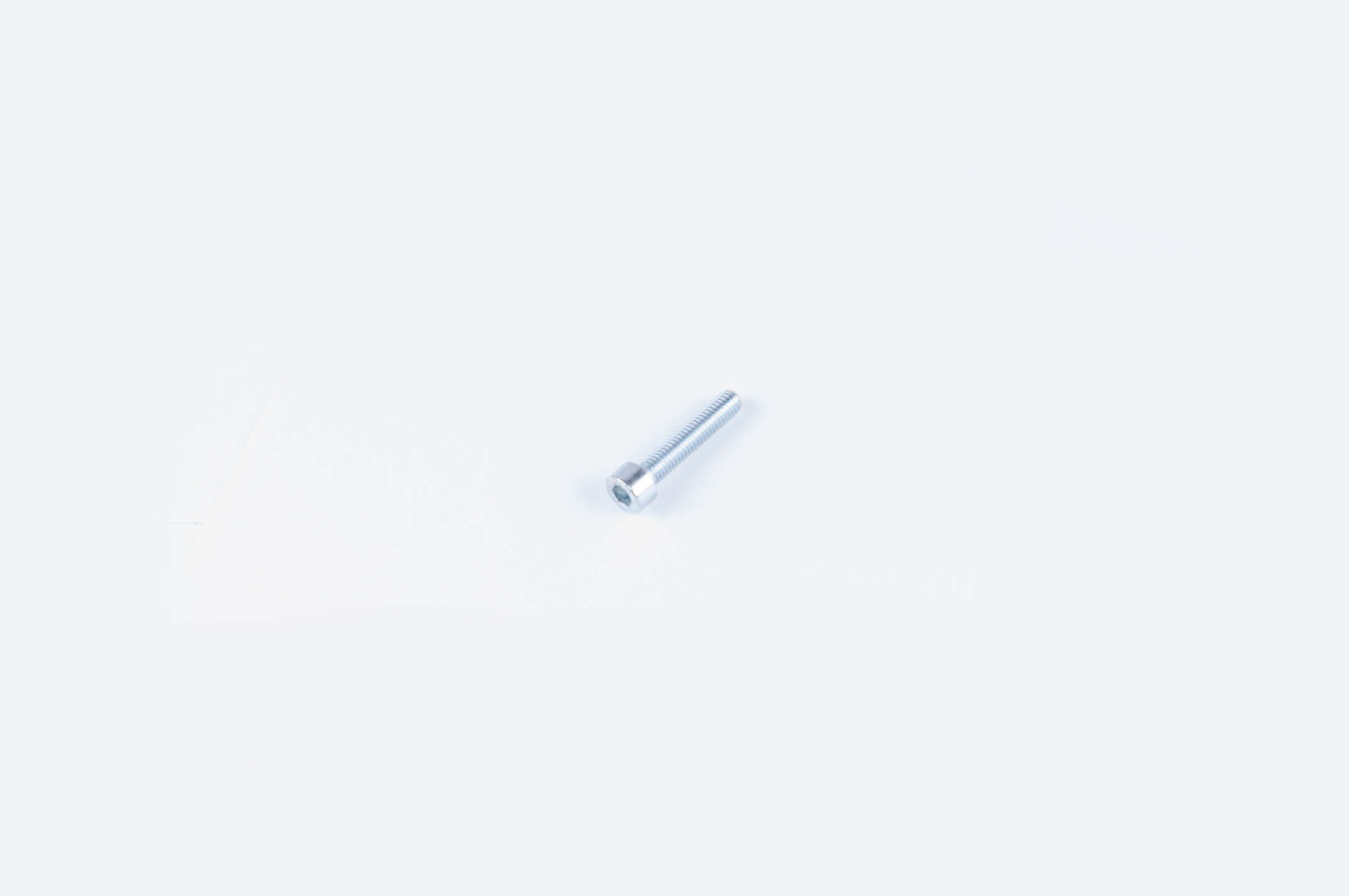 Болт с внутренним шестигранником (L-30, Ø6mm) GUANG
