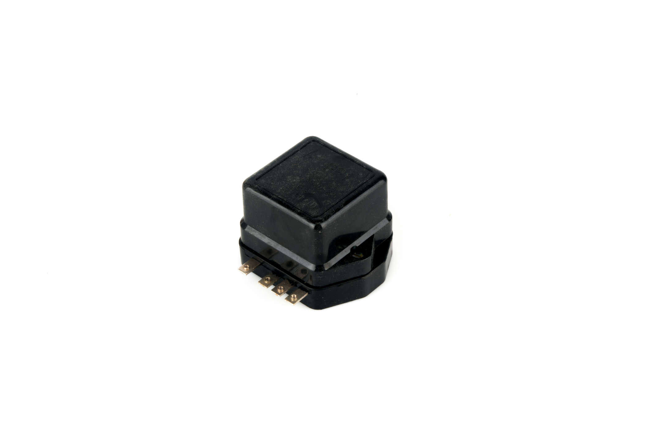 Реле регулятор напряжения ИЖ 6V (РР-1) JING