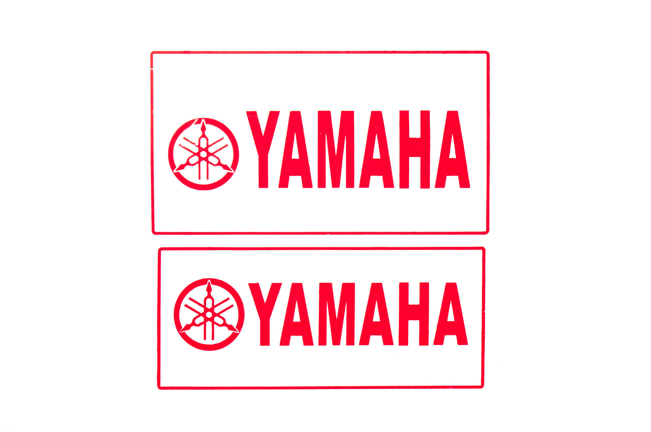 Наклейка декор YAMAHA (22.7x12.6см, красная) (#4299B)