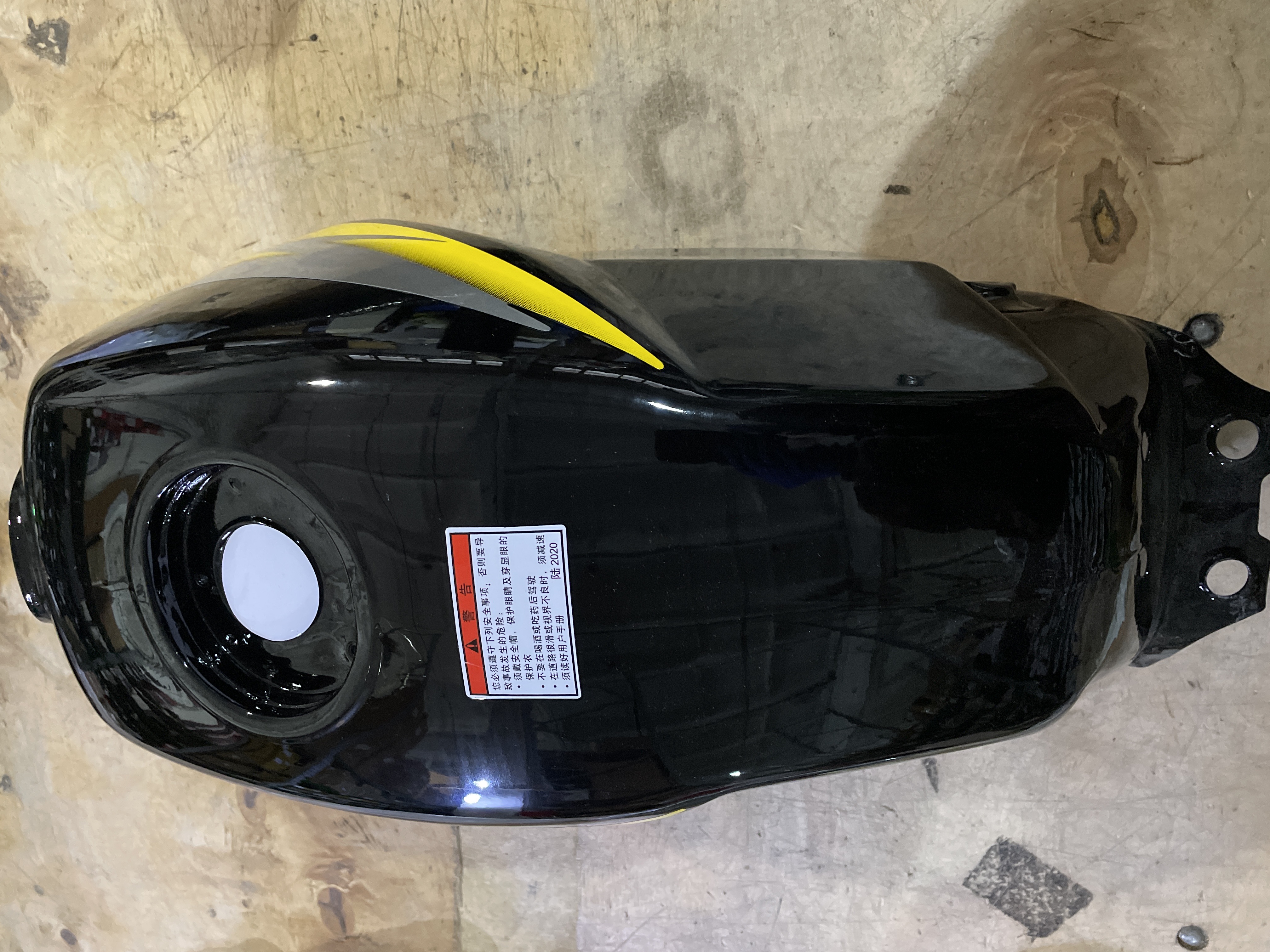 Бак топливный Alpha NEW (MUSSTANG 125-8F) ZV