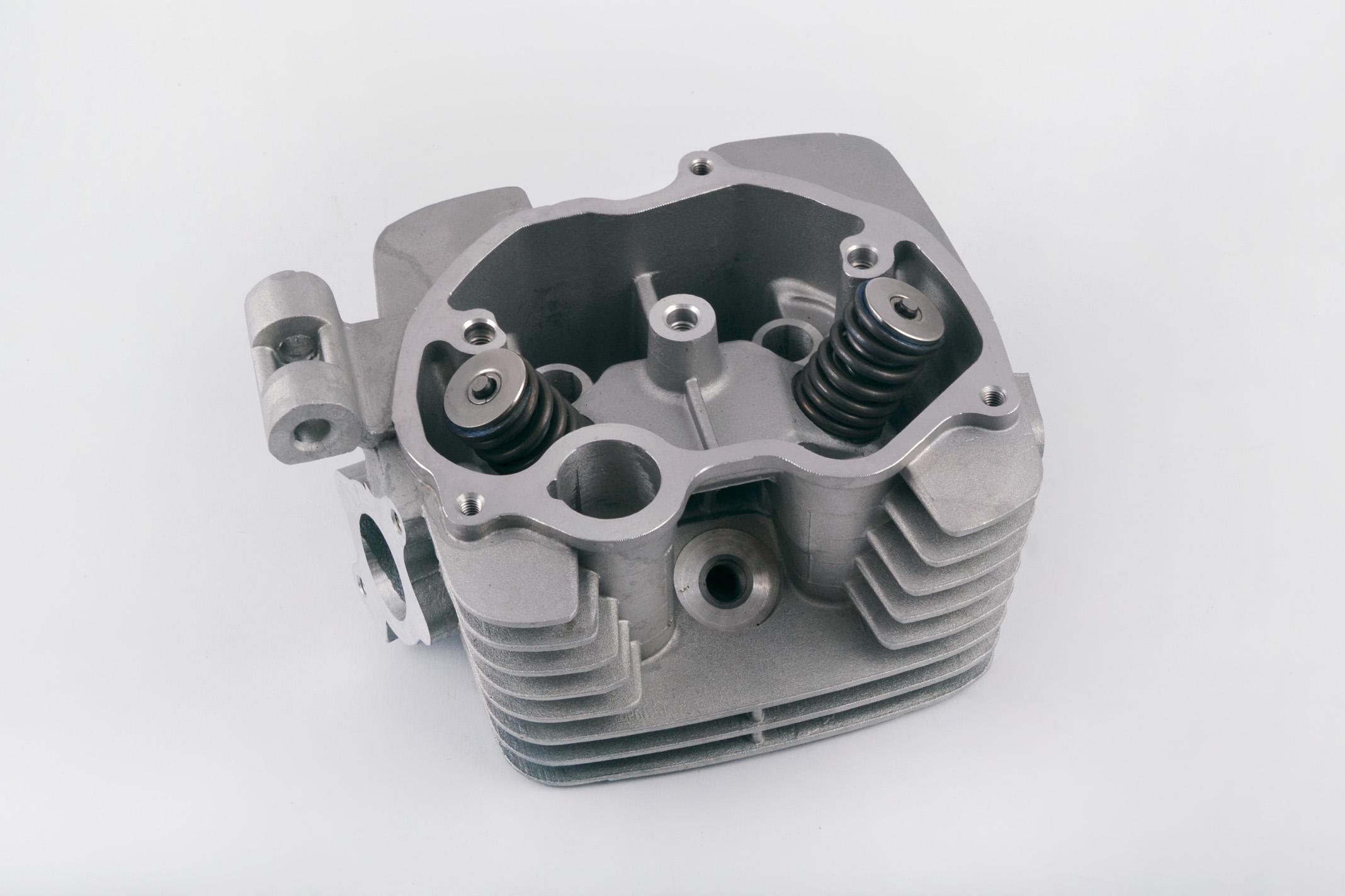 Головка цилиндра 4T CG125 (голая + клапана) KOMATCU