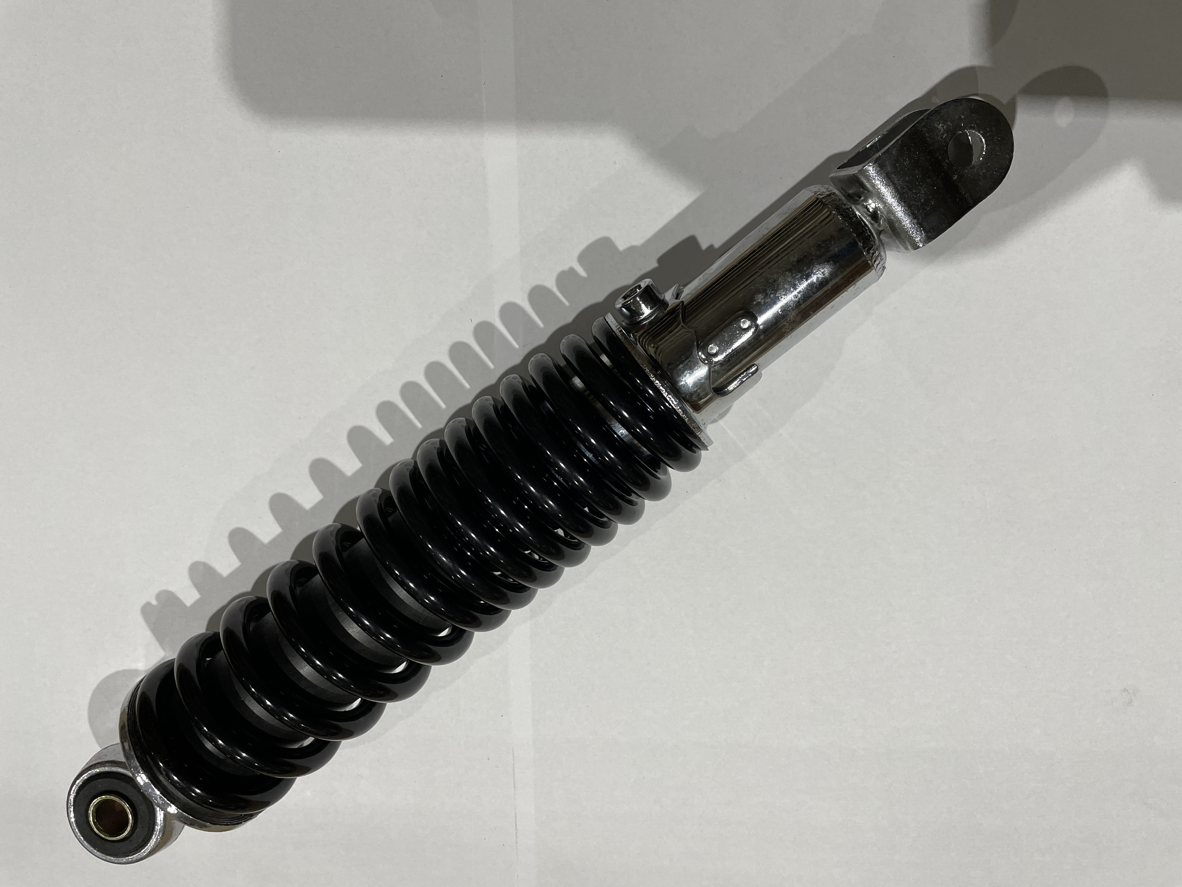 Амортизатор GY6, DIO, LEAD 290mm, регулируемый (черный) SUNY