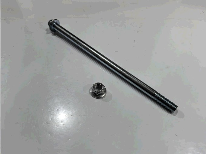 Ось колеса заднего Delta (L-240mm, D-12mm) (+втулка, гайка) MIS