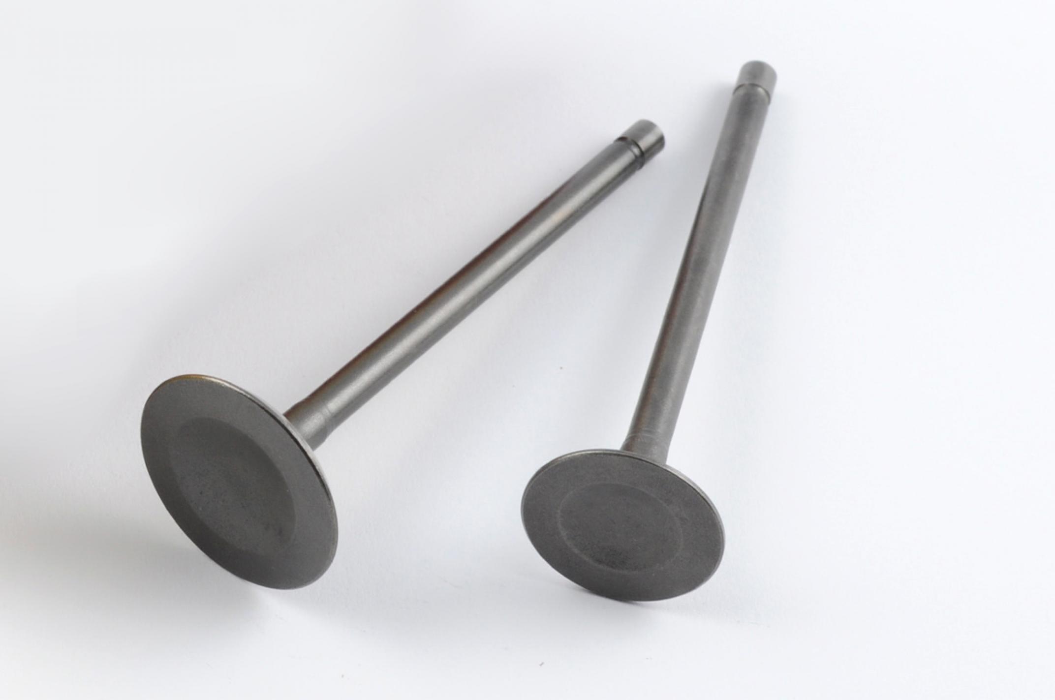Клапаны (пара, голые) 4T CG125 (L-94mm) KOMATCU