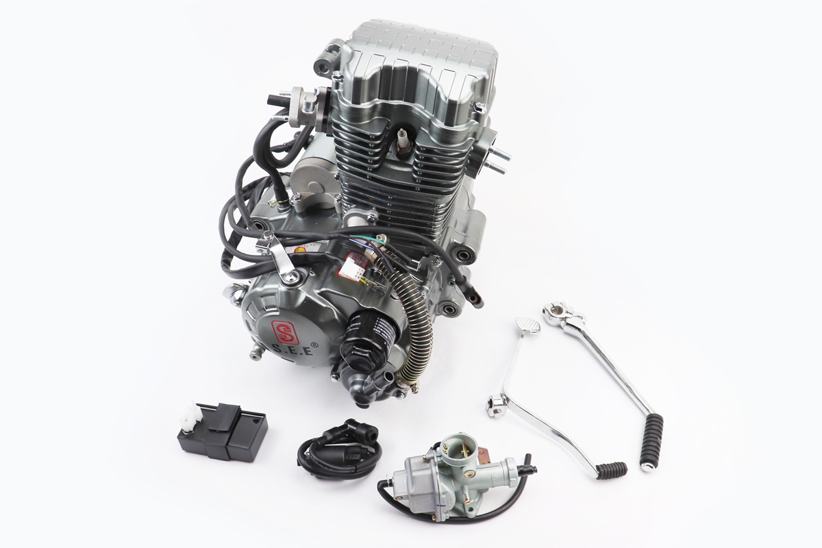 Двигатель 4T CGT-250cc (водяное охлаждение) + карбюратор, коммутатор, катушка зажигания KS