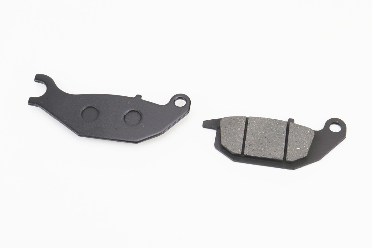 Колодки тормозные (диск) V200-F2/V250-F2; HONDA- CBR125R/CBR 150 R/ XL125 V1; SATRIA F150; SUPRA X125; BELAKA KS
