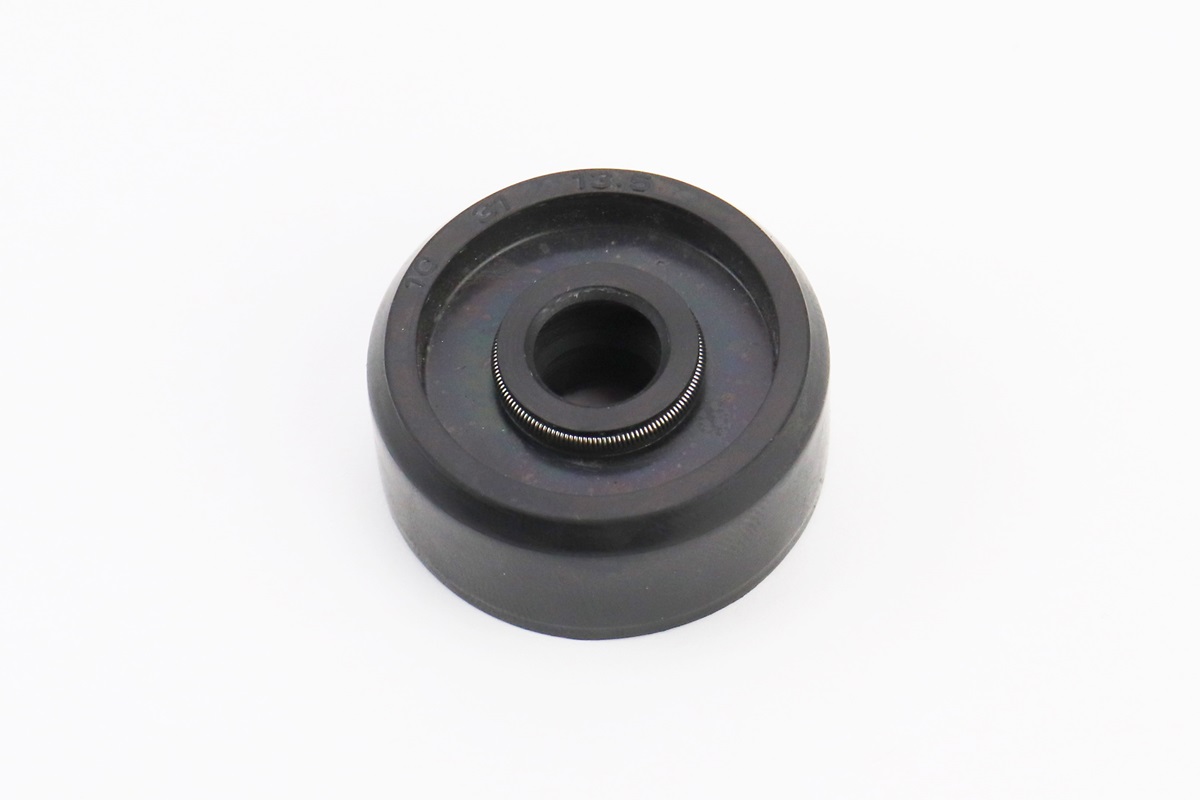 Сальник помпы Yamaha SA26J, SA36J (10x31x13,5) KS-2