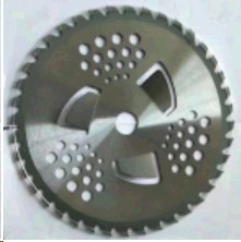 Нож мотокосы 40T (Ø255/25.4 mm) (победитовые зубья) с 3я подрезами SVET