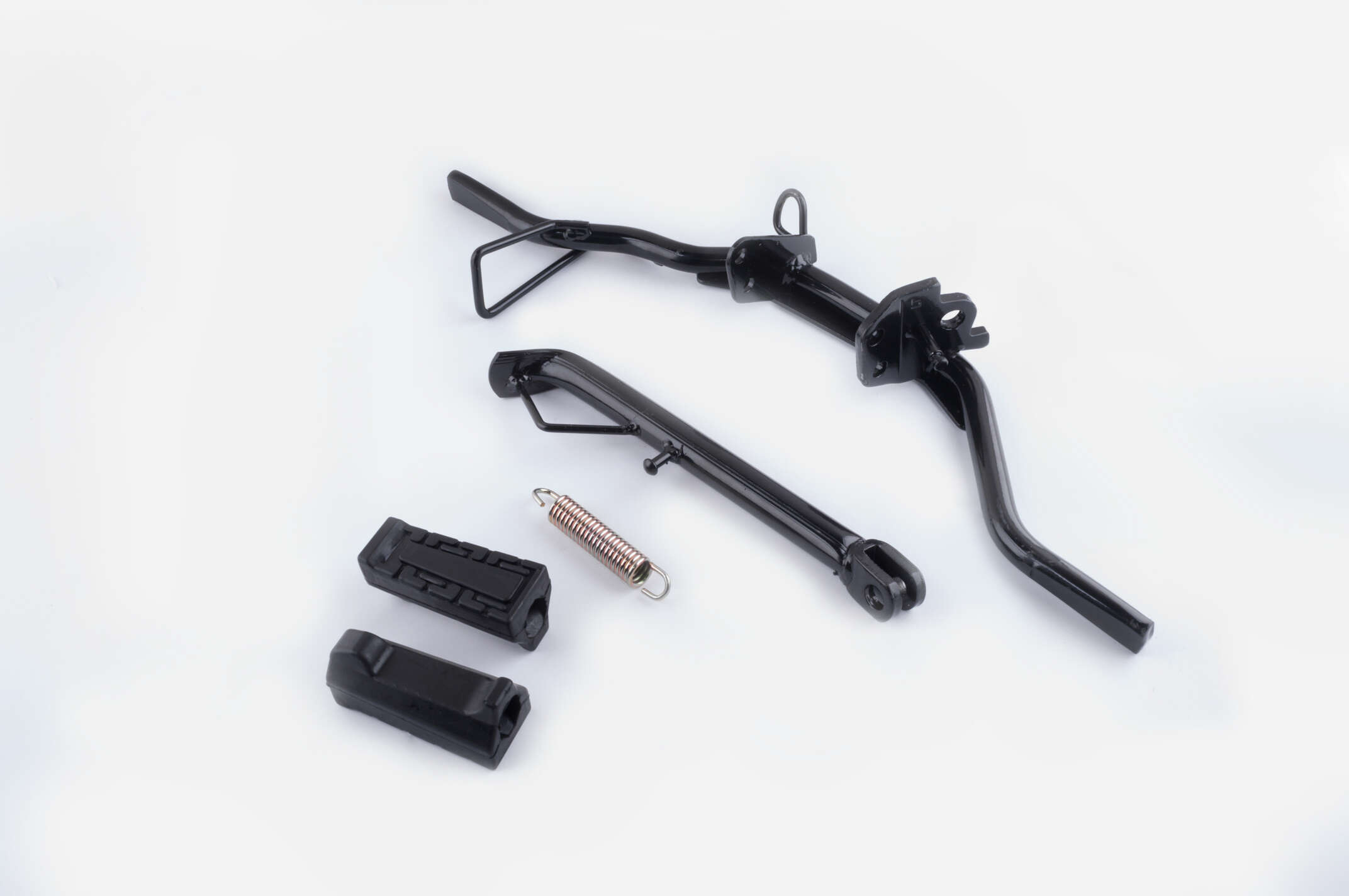 Подножки водителя Yamaha YBR125 (в сборе) KOMATCU