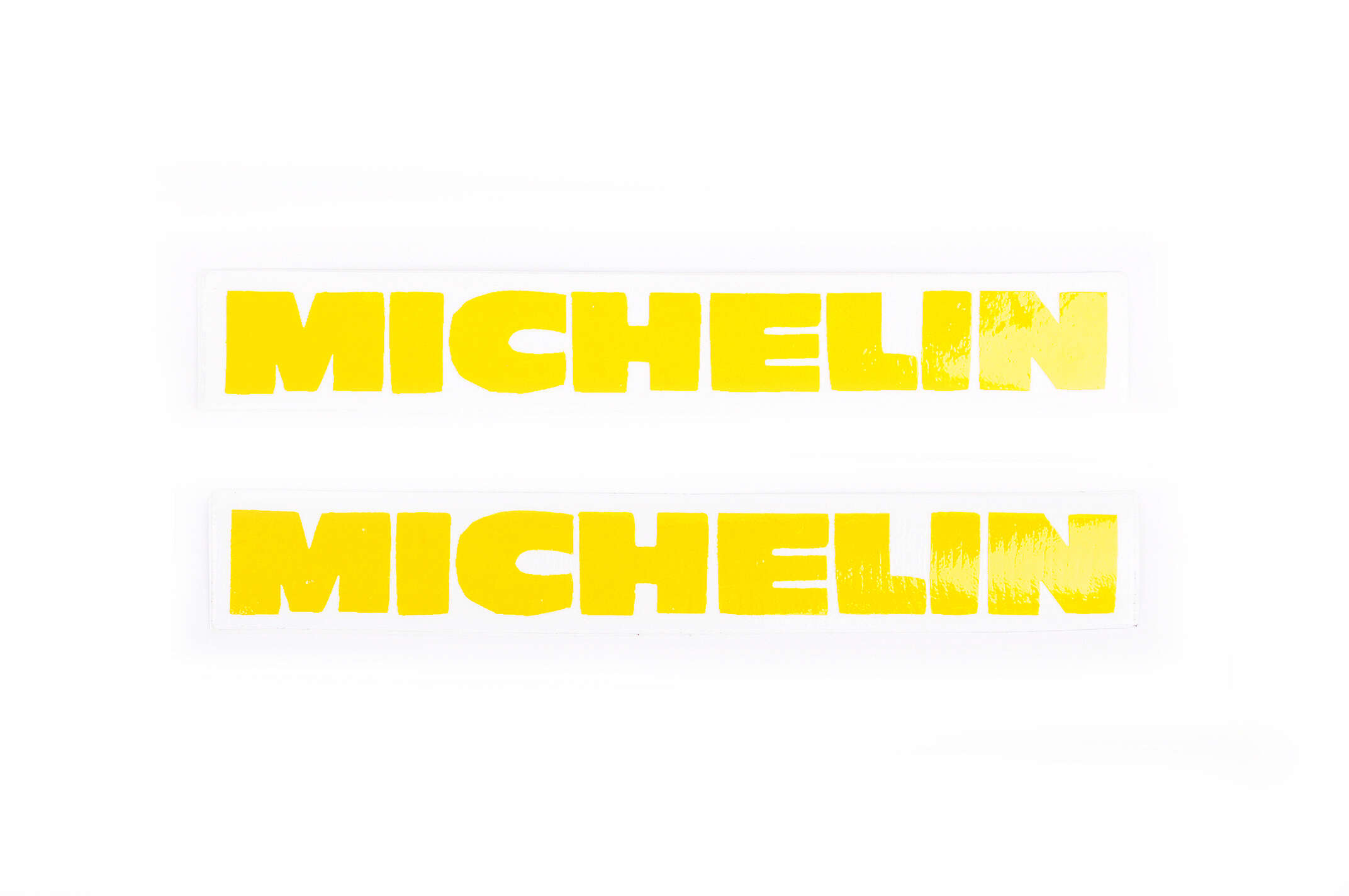 Наклейка логотип MICHELIN (13x2см, 2шт) (#0579)