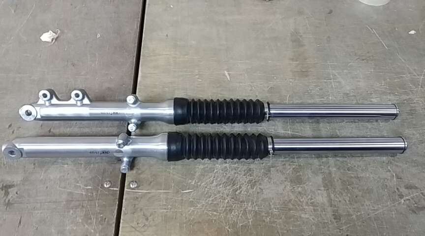 Перья вилки Zongshen, Lifan 125/150 (короткие, шток Ø31mm, L-740mm) EVO