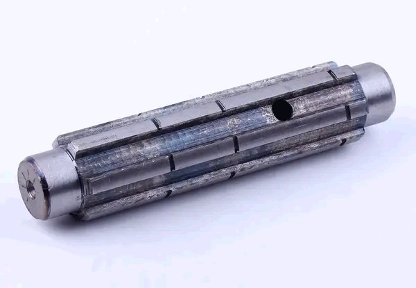 Вал первичный редуктора фрезы м/б 195N (12Hp) (Z-6, L-155) TD