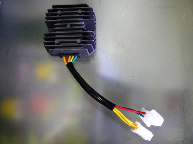 Реле зарядки 4T GY6 125/150 (5 проводов 3+2) VDK