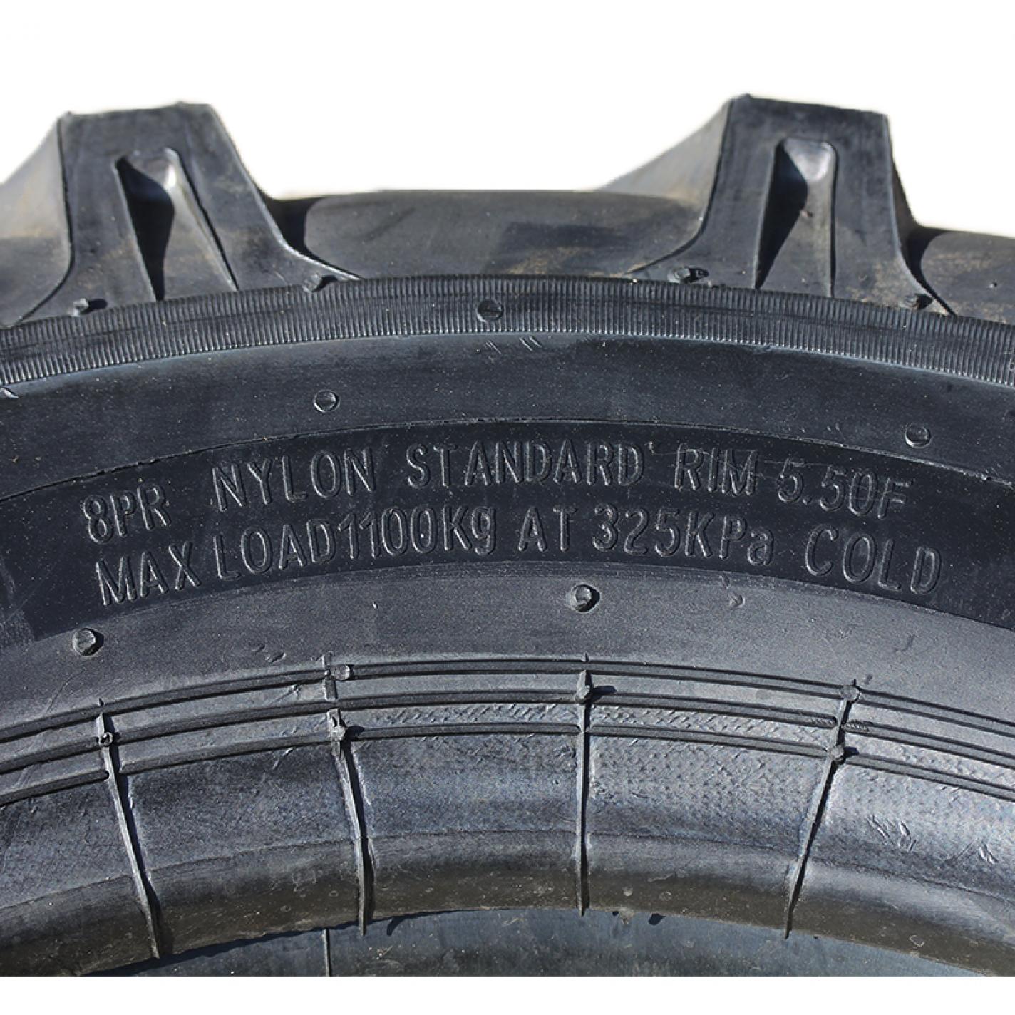 Шина 8,30 - 22 TT елочка 27 кг (с камерой) AMG