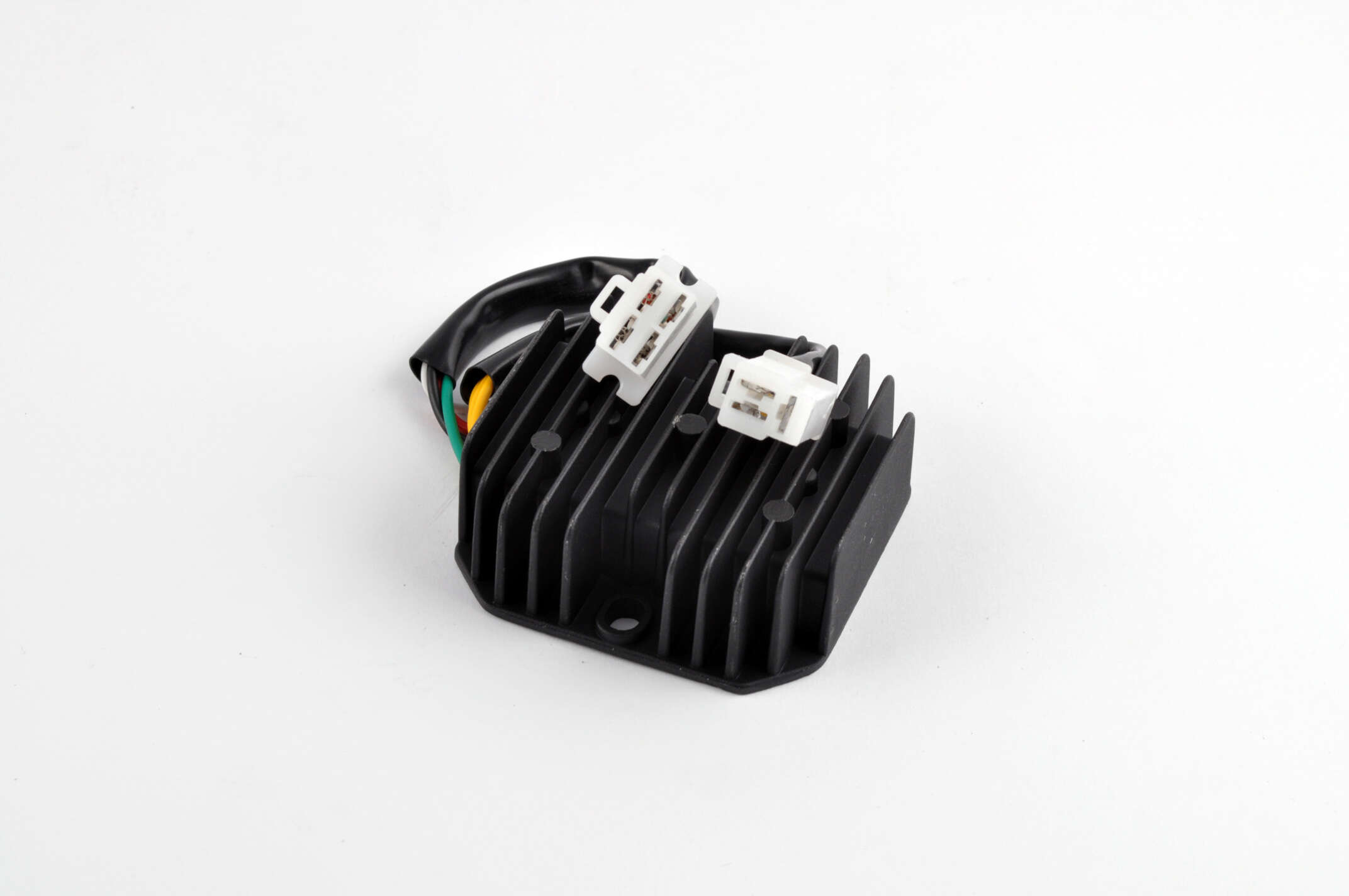Реле зарядки 4T GY6 125/150 (7 проводов 4+3) BM