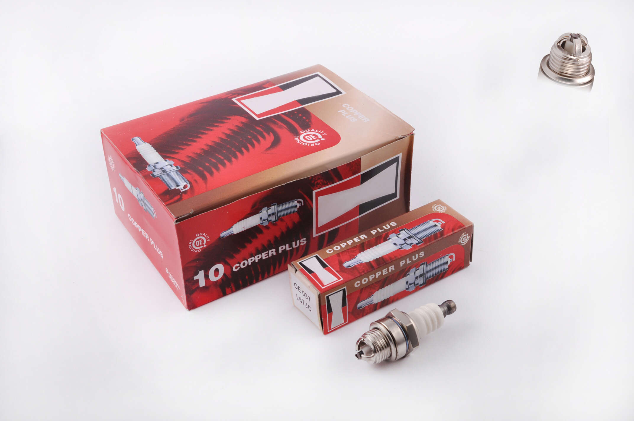 Свеча б/п 3-х электродная L6TJC M14*1,25 9,5mm CHAMP