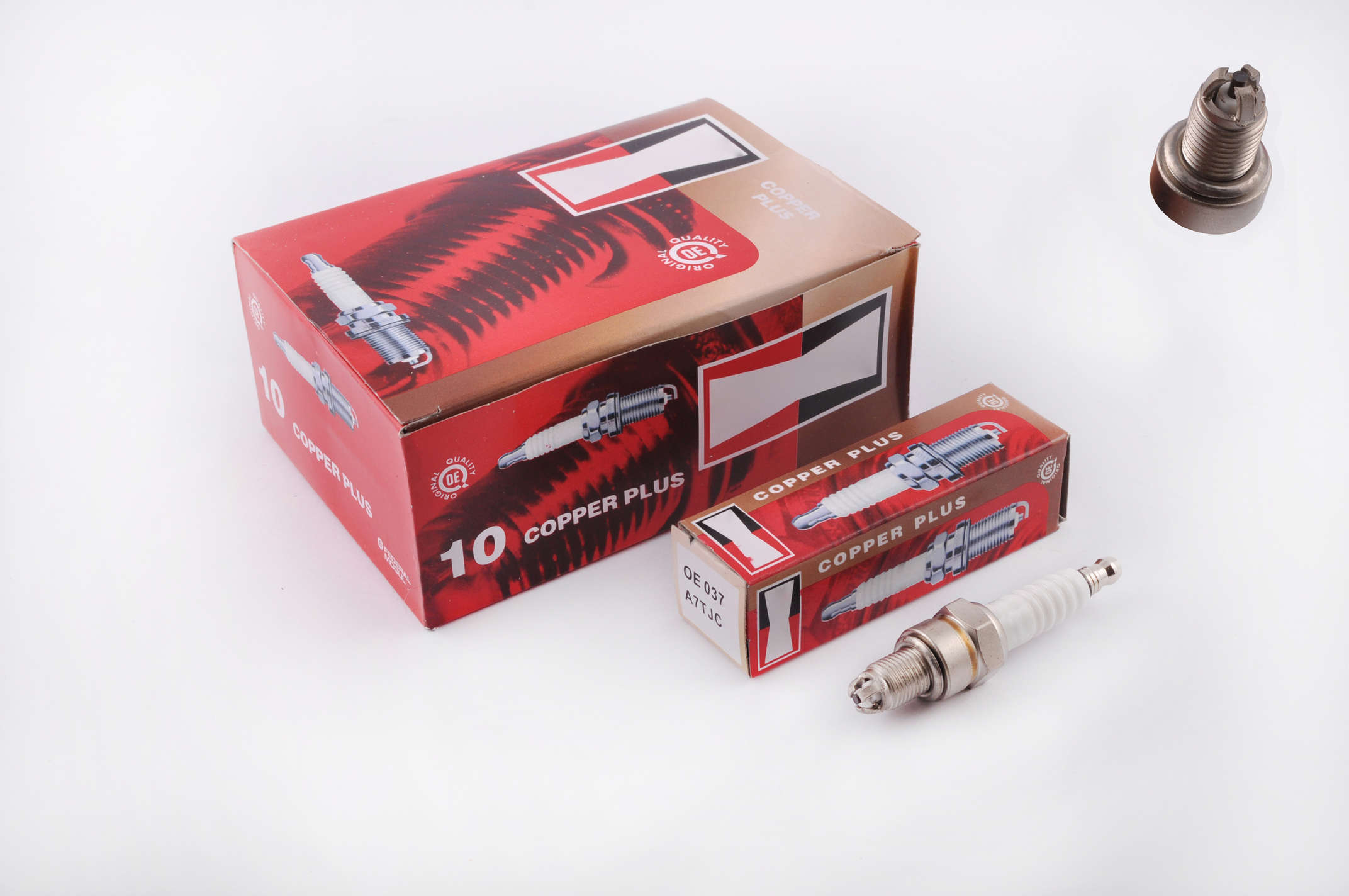 Свеча 3-х электродная A7TJC M10*1,00 12,7mm (4T GY6 50, Delta) CHAMP