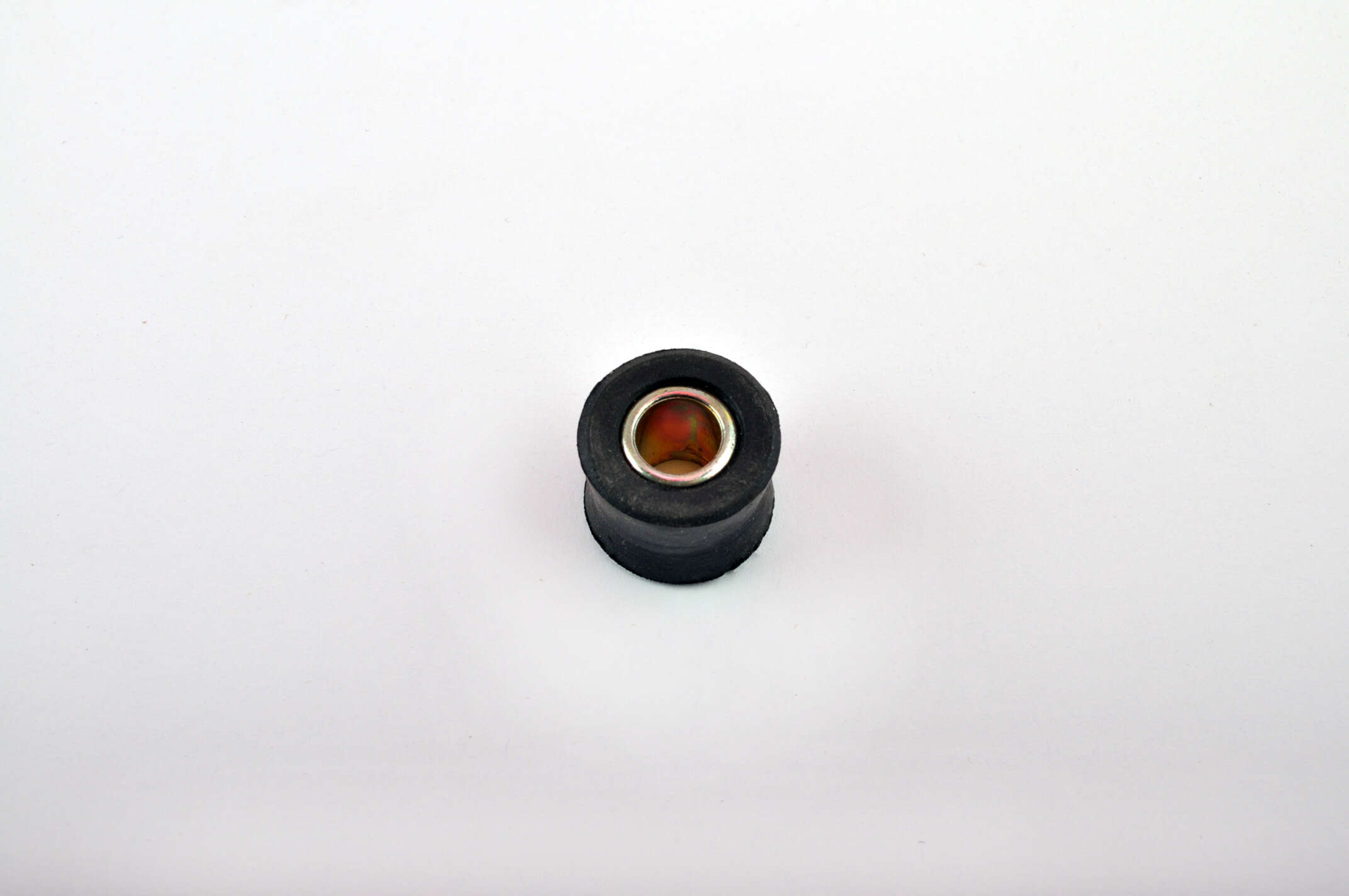 Сайлентблок амортизатора d-10mm KTO