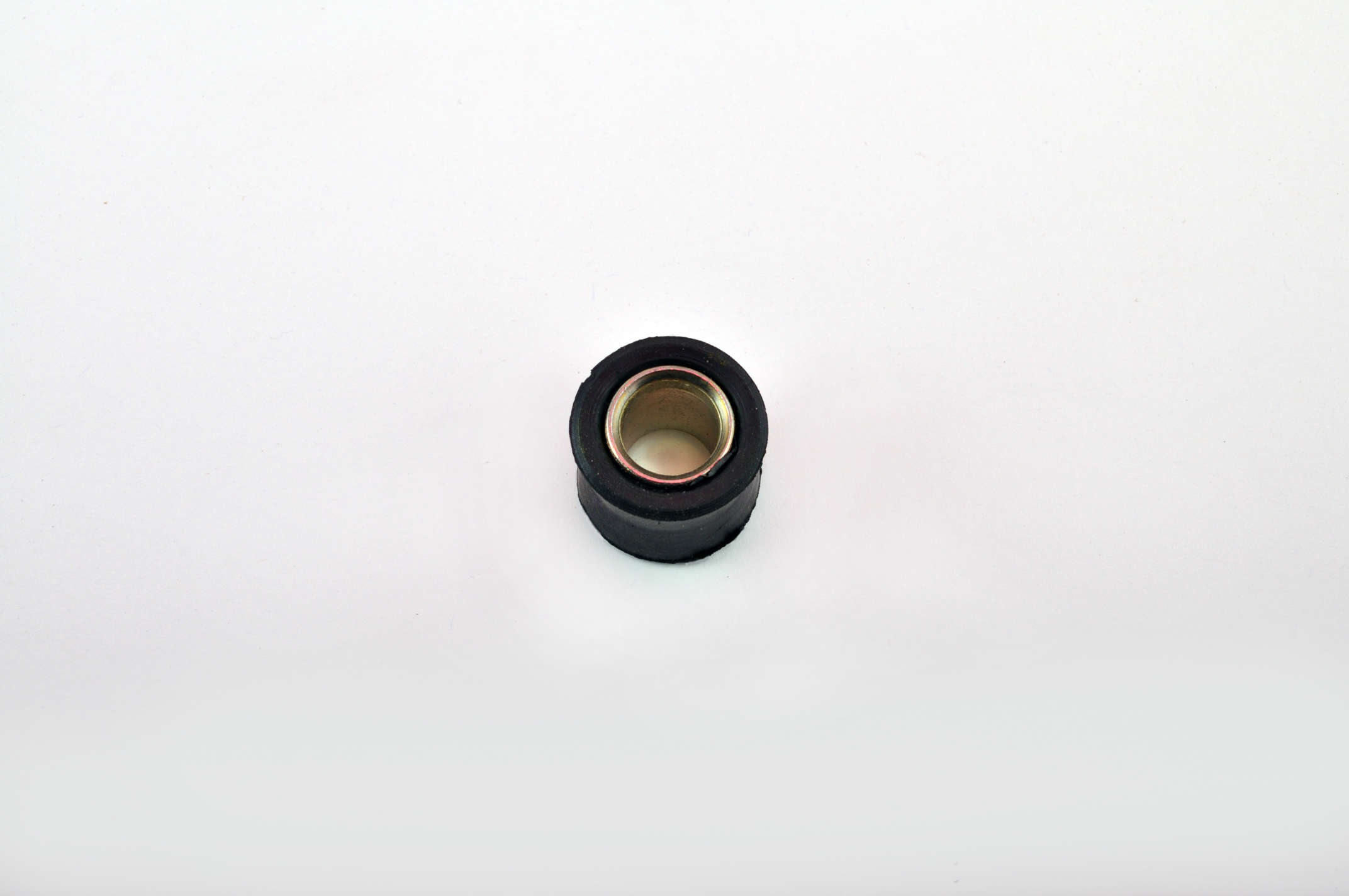 Сайлентблок амортизатора d-12mm MANLE