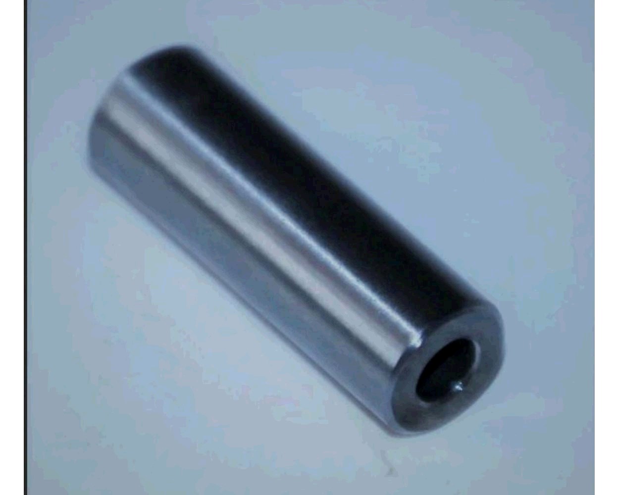 Палец поршня б/п для St M 180 (d-8mm) EVO