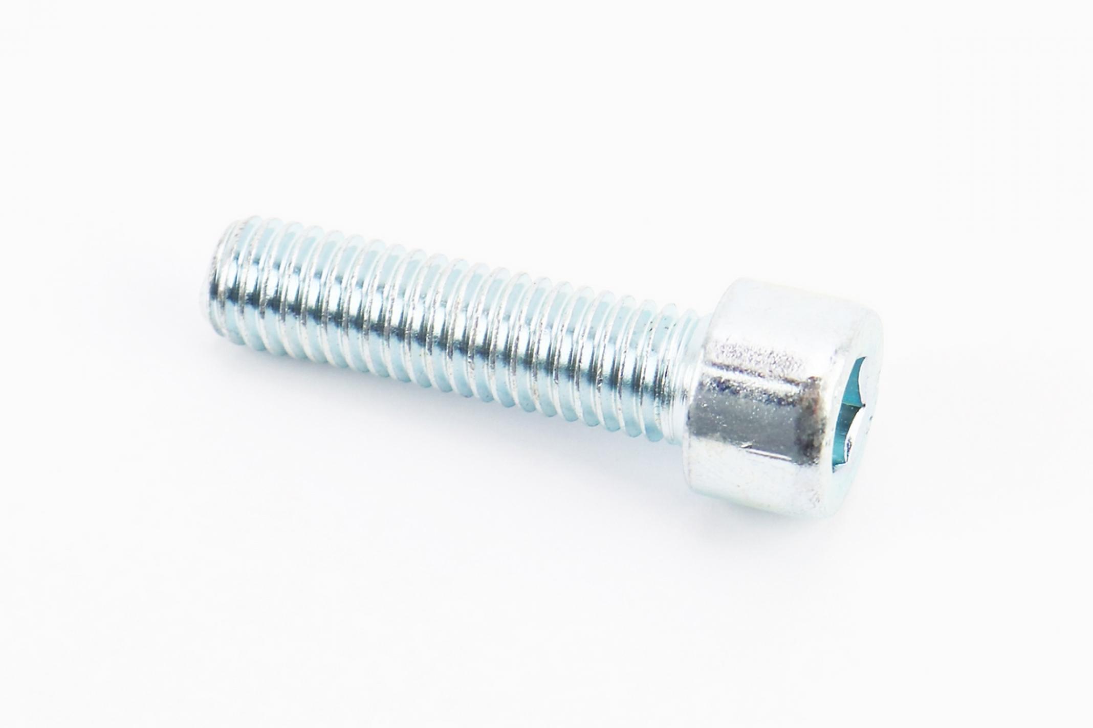 Болт с внутренним шестигранником (L-30, Ø8mm) KS