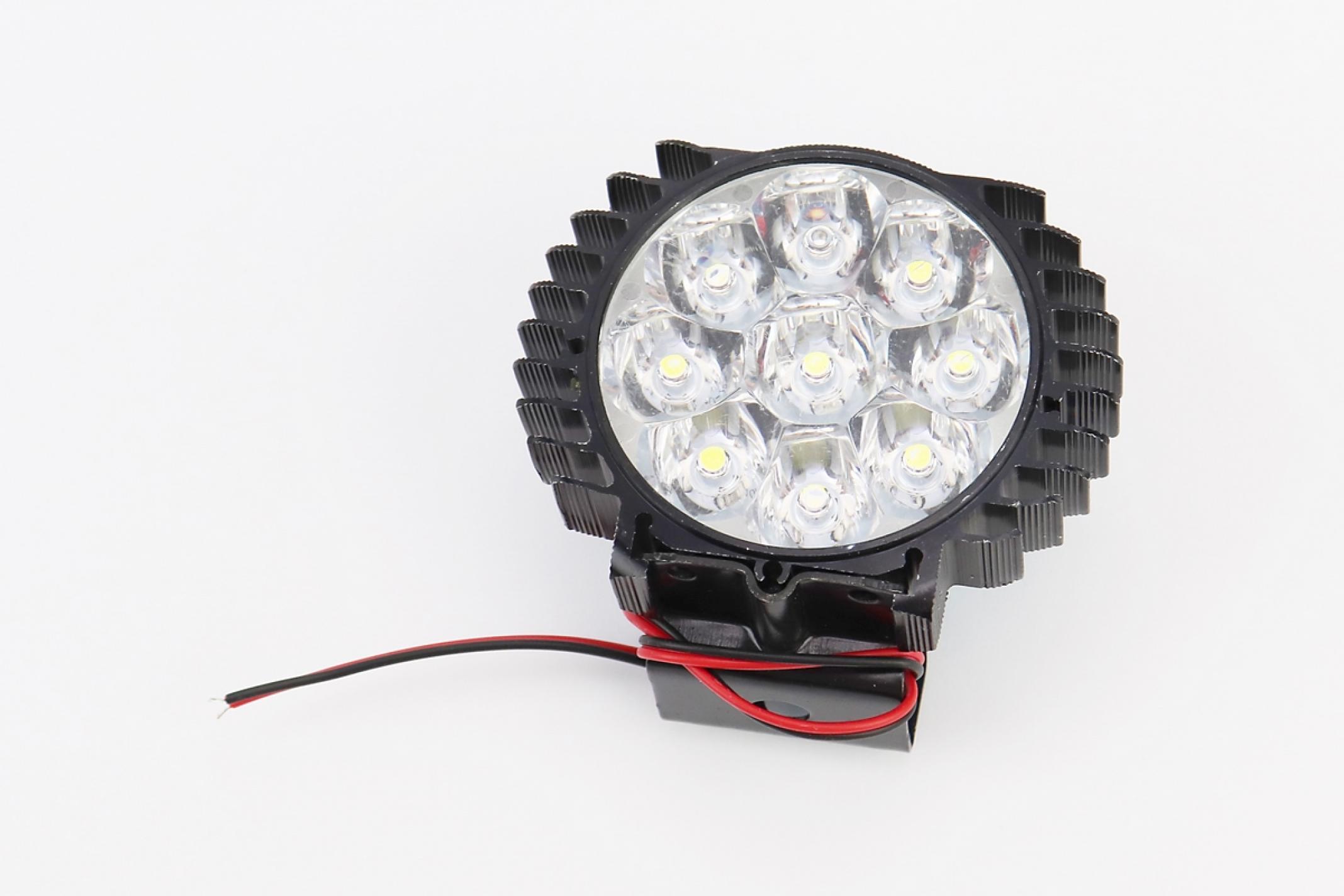 Фара дополнительная светодиодная - 9 LED с креплением, компакт ЧЕРНАЯ тип 1 KS