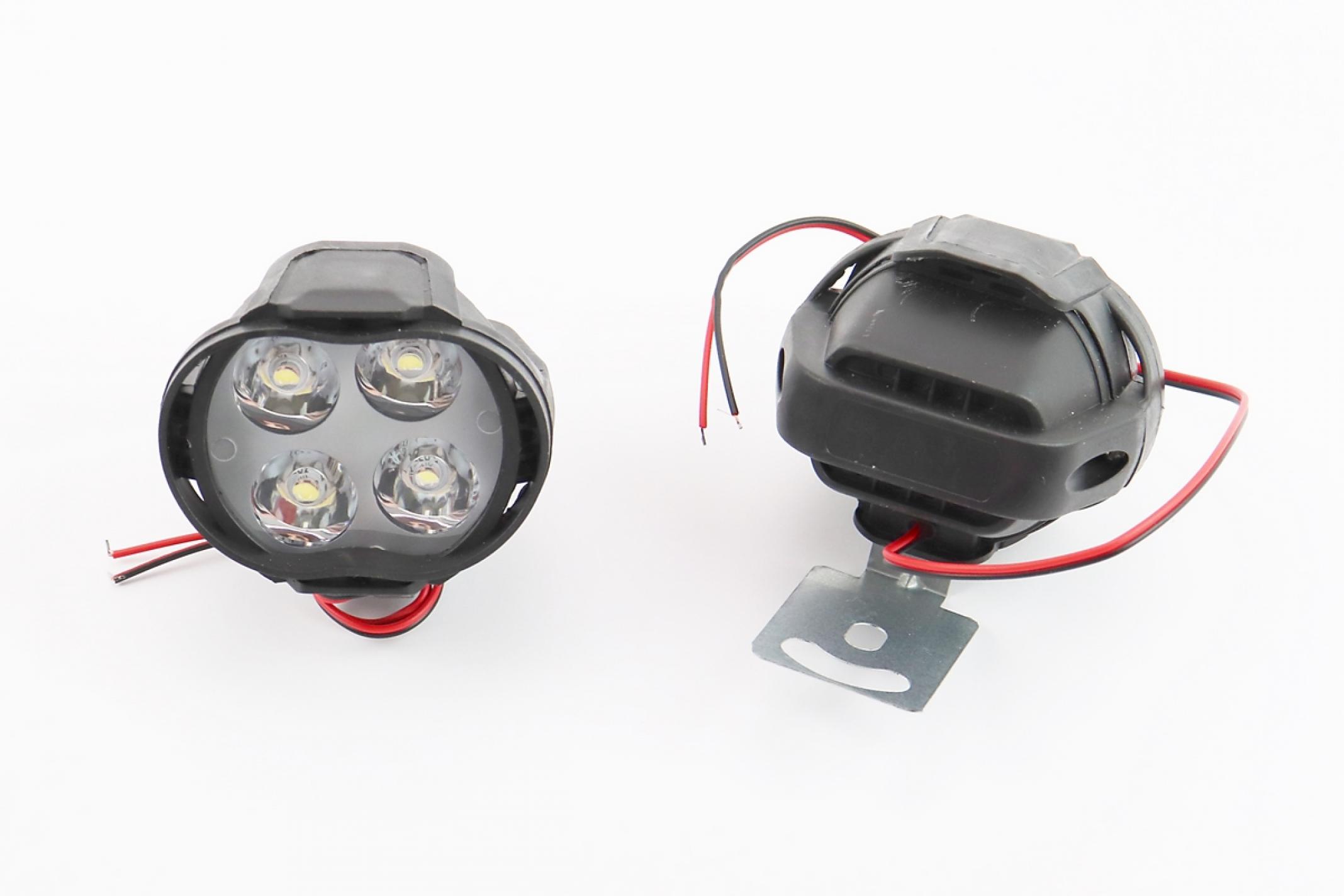 Фара дополнительная светодиодная влагозащитная - 4 LED с креплением, к-кт 2шт 64*50мм KS