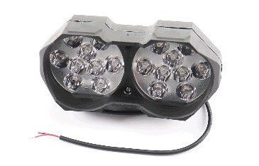 Фара дополнительная светодиодная влагозащитная - 18 LED, (146* 62mm) с креплением