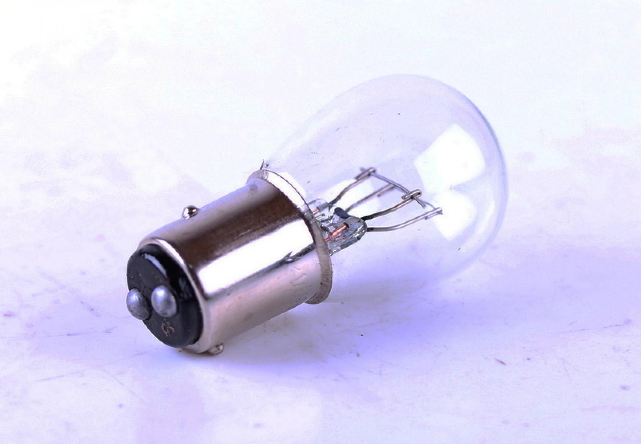 Лампа S25 (двухконтактная) 12V 21W/5W (стоп, габарит) AMG-2