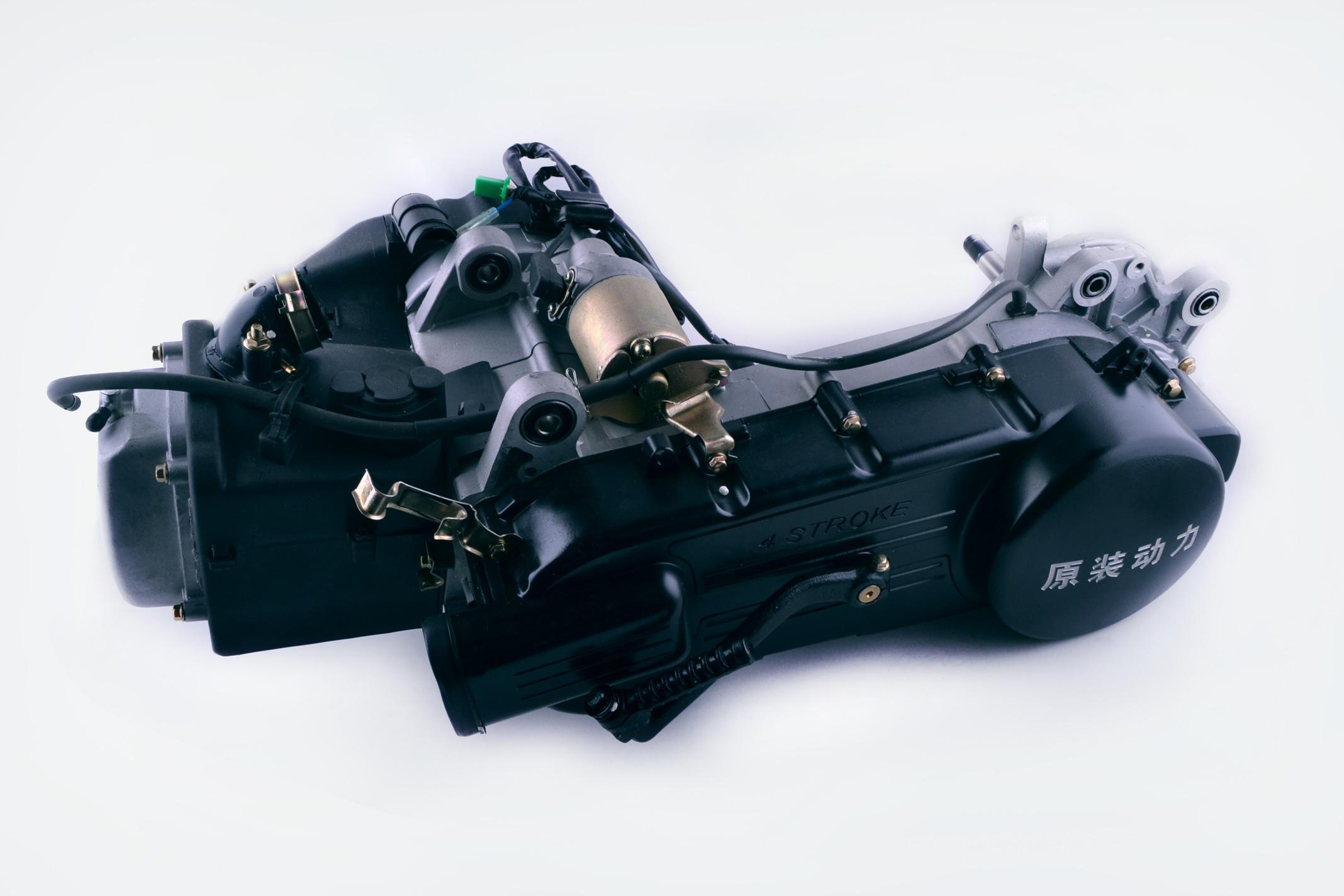 Двигатель 4T GY6 150cc (157QMJ) (13 колесо, короткий вал) AMG
