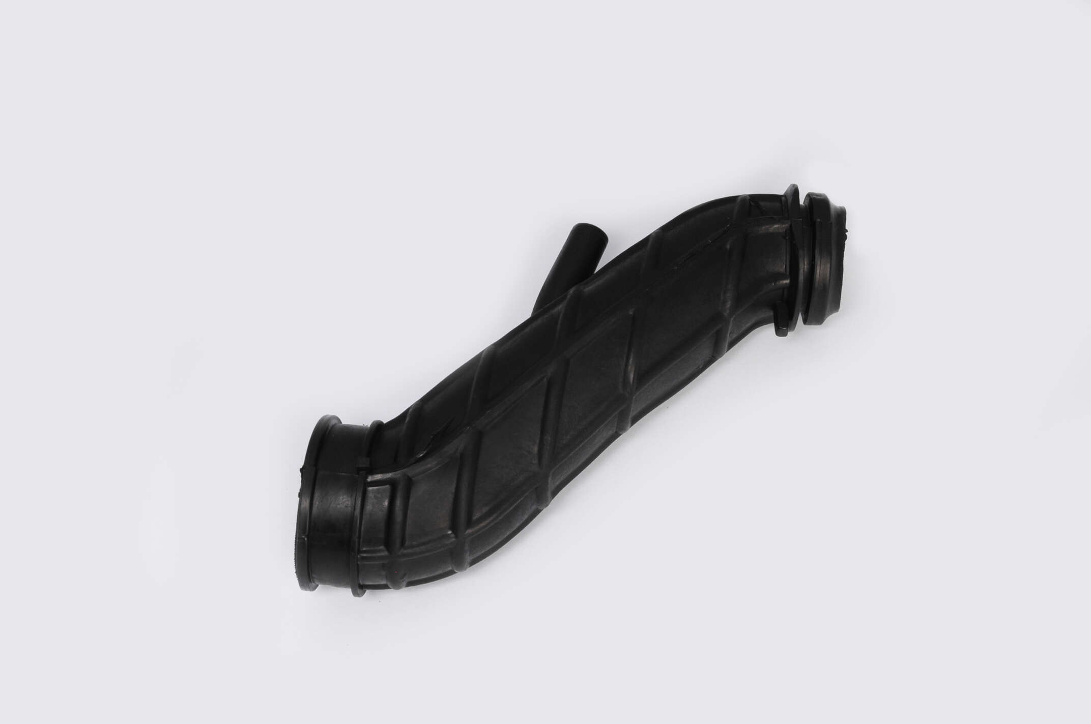 Патрубок воздушного фильтра 4T GY6 50 (черный) PIPE
