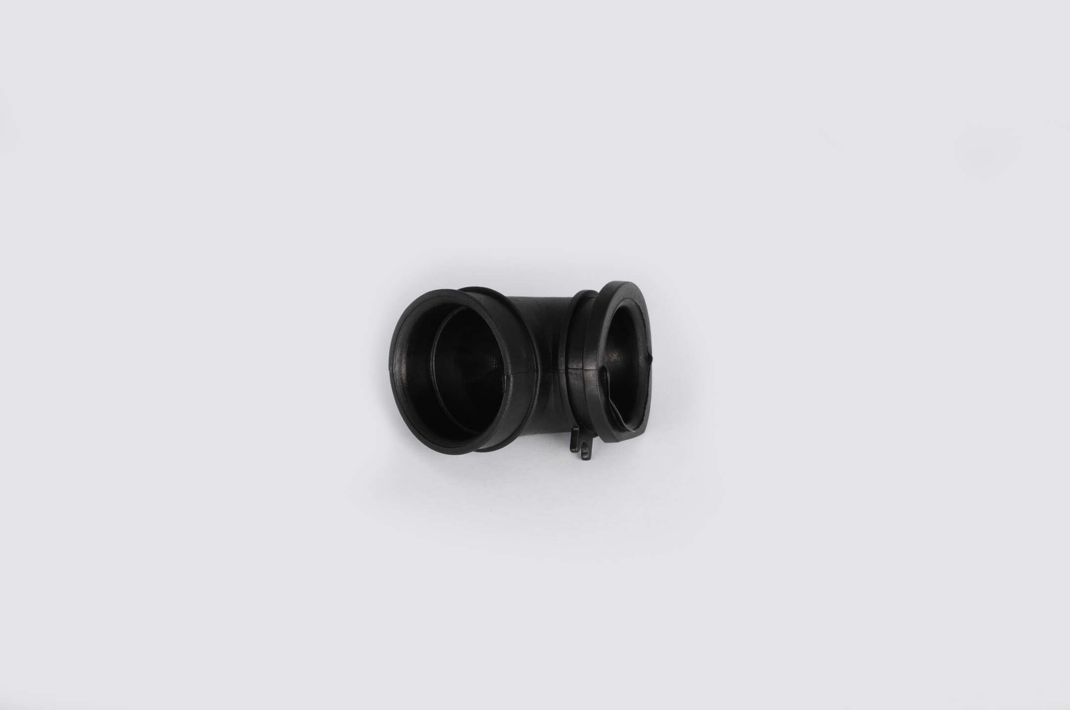 Патрубок воздушного фильтра Suzuki AD50 (черный) PIPE